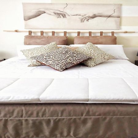 "Vacanze Romane" Stazione Tiburtina, Appartamento Tre Camere Da Letto 5 Posti Letto Exterior foto